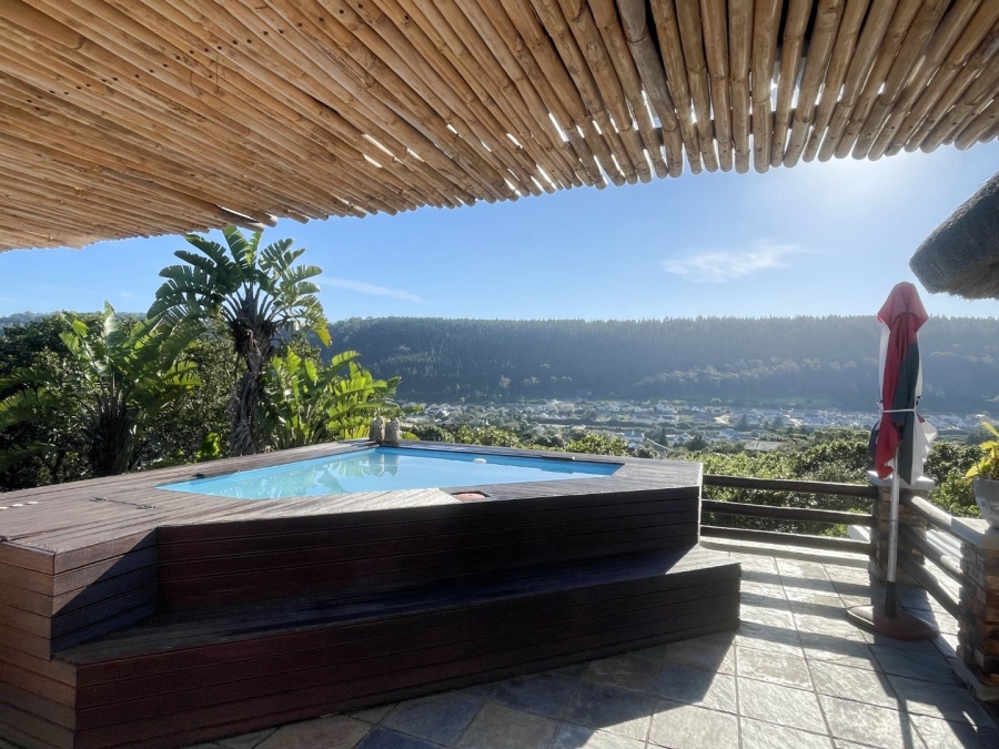 3 Bedroom Property for Sale in Meedingsride Western Cape